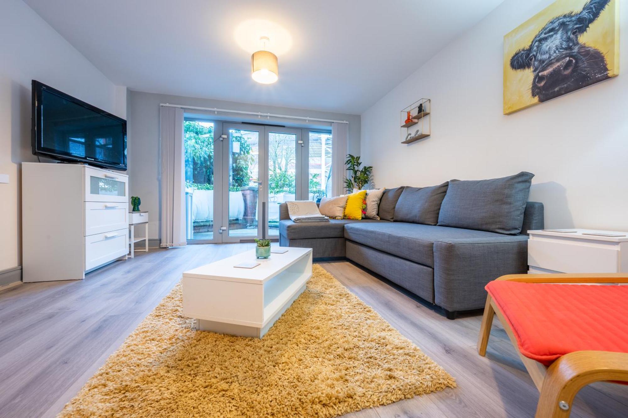 Apartamento Millennium View By Ty Sa Cardiff Exterior foto